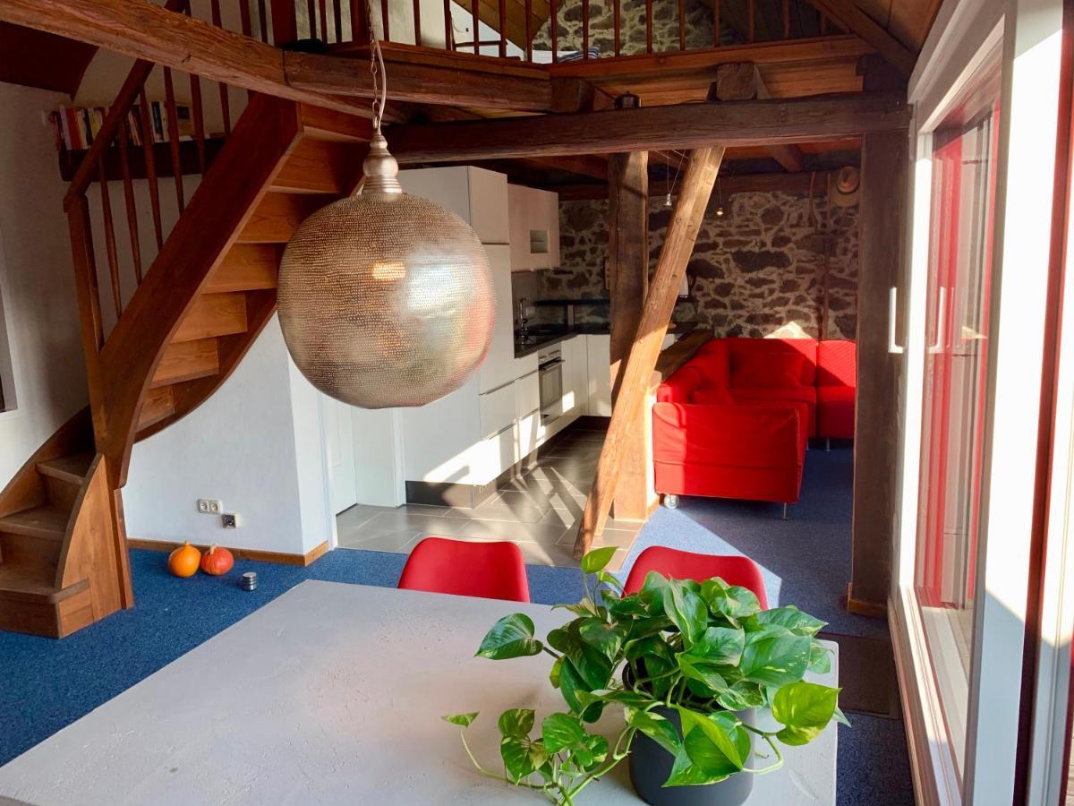 Historische Ferienwohnung Mit Sauna In Lich المظهر الخارجي الصورة